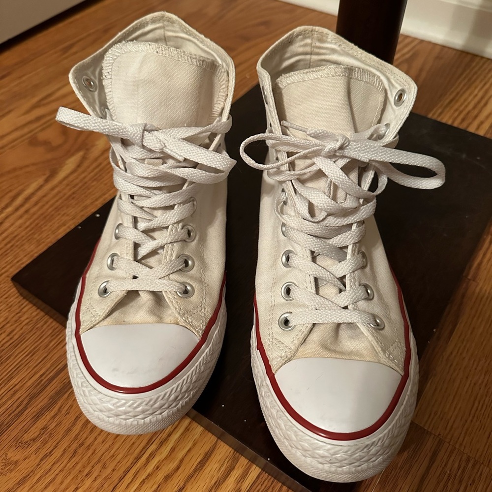Converse Chuck Taylors